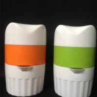 廠家直銷 手動榨汁機與日用塑料制品，家用小五金的優質選擇