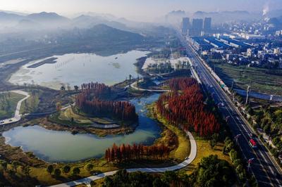 聚焦目標 落實部署 甕安經開區展現新風貌